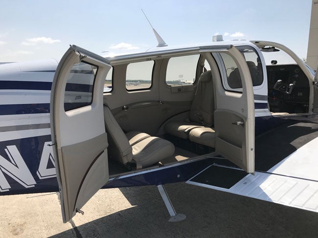 Beechcraft Bonanza G36 rear seating