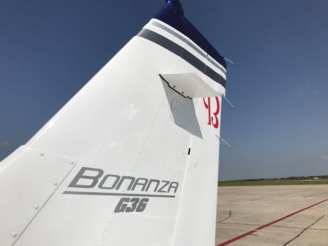 Beechcraft Bonanza G36 tail