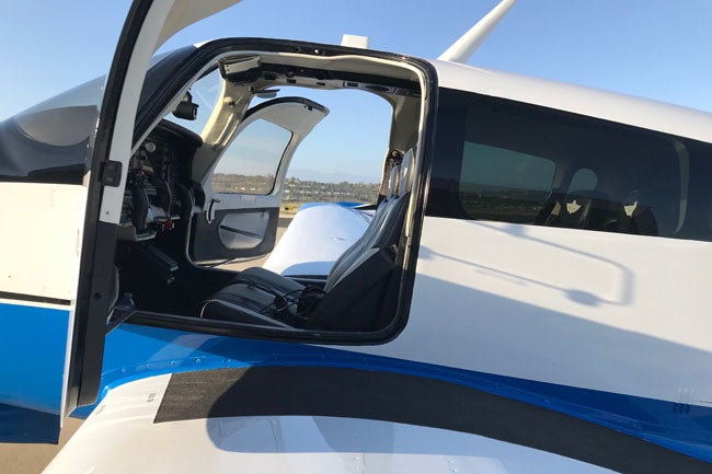 Mooney Ovation Ultra doors