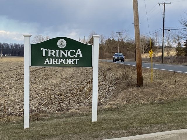 Trinca Airport Sign