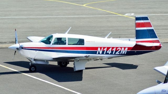 Mooney M20