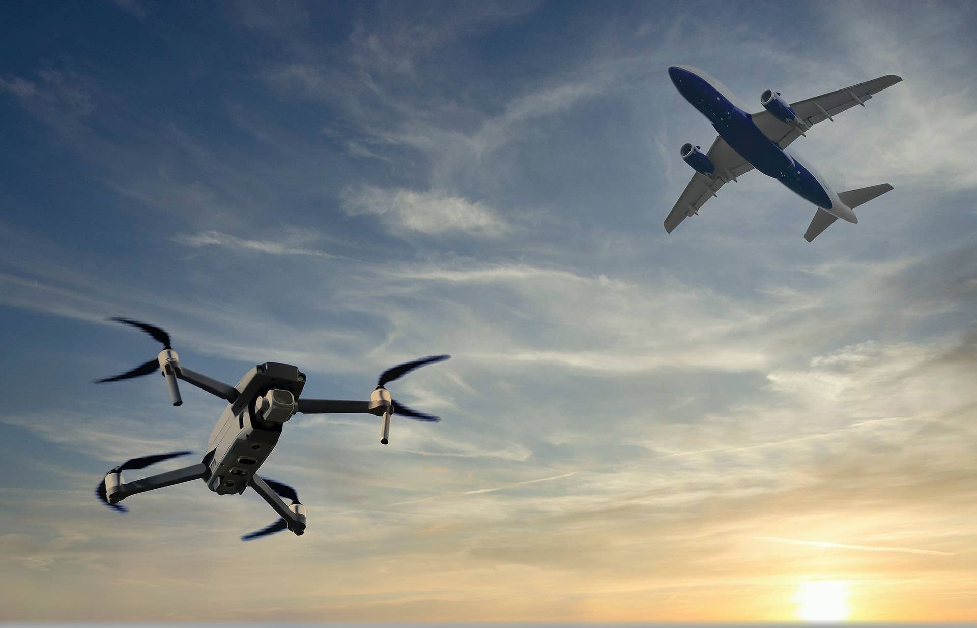 drone and airliner AdobeStock 31