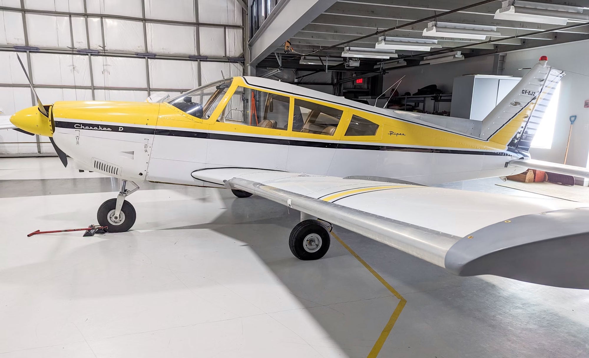 1968 Piper PA 28 180 Cherokee