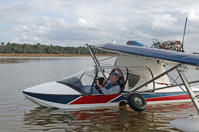 seaplane