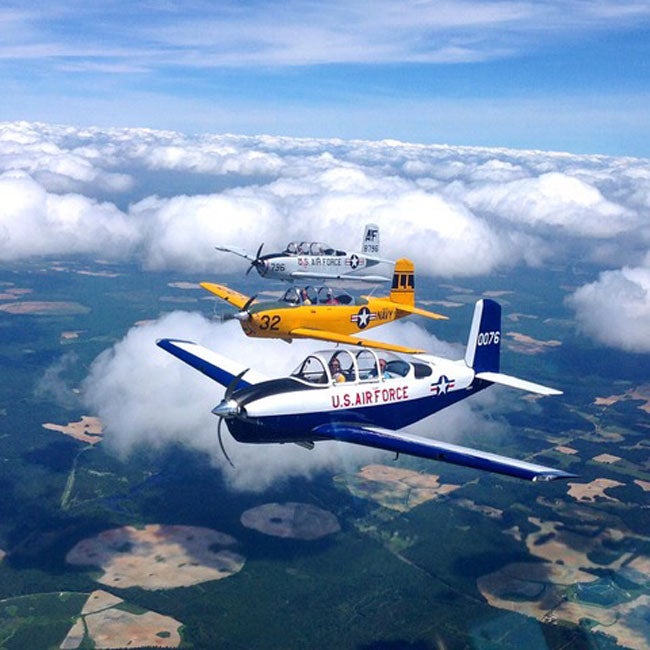 Hunt T-34 formation