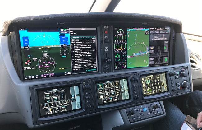 Cirrus SF50 Vision Jet cockpit