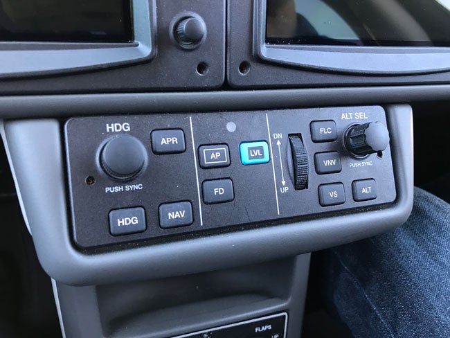 Cirrus SF50 Vision Jet autopilot