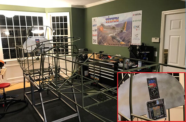 SocialFlight T-51 Mustang kit plane build