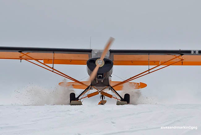Super Cub skiing