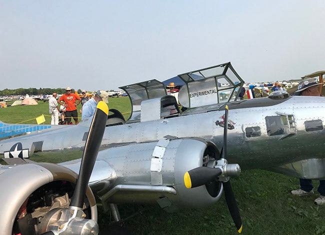 Boeing B-17 Scale Replica