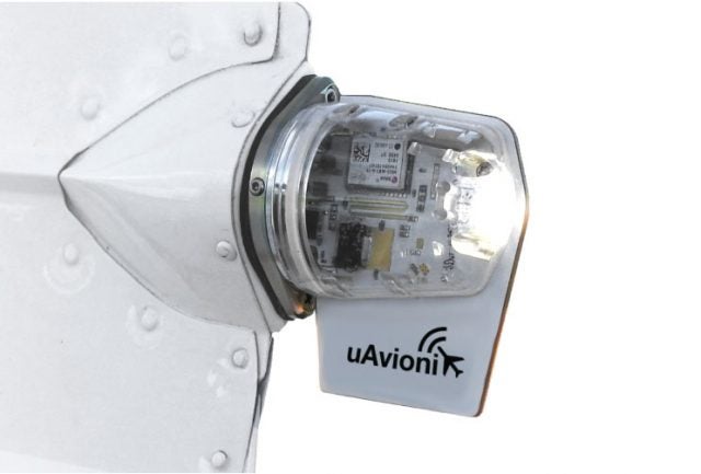 uAvionix tailBeacon ADS-B Transmitter