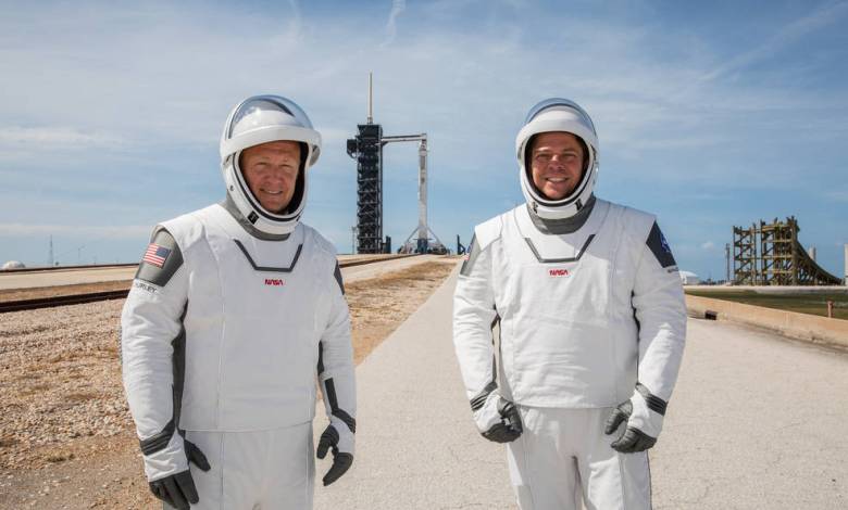 NASA astronauts Douglas Hurley (left) and Robert Behnken (right)