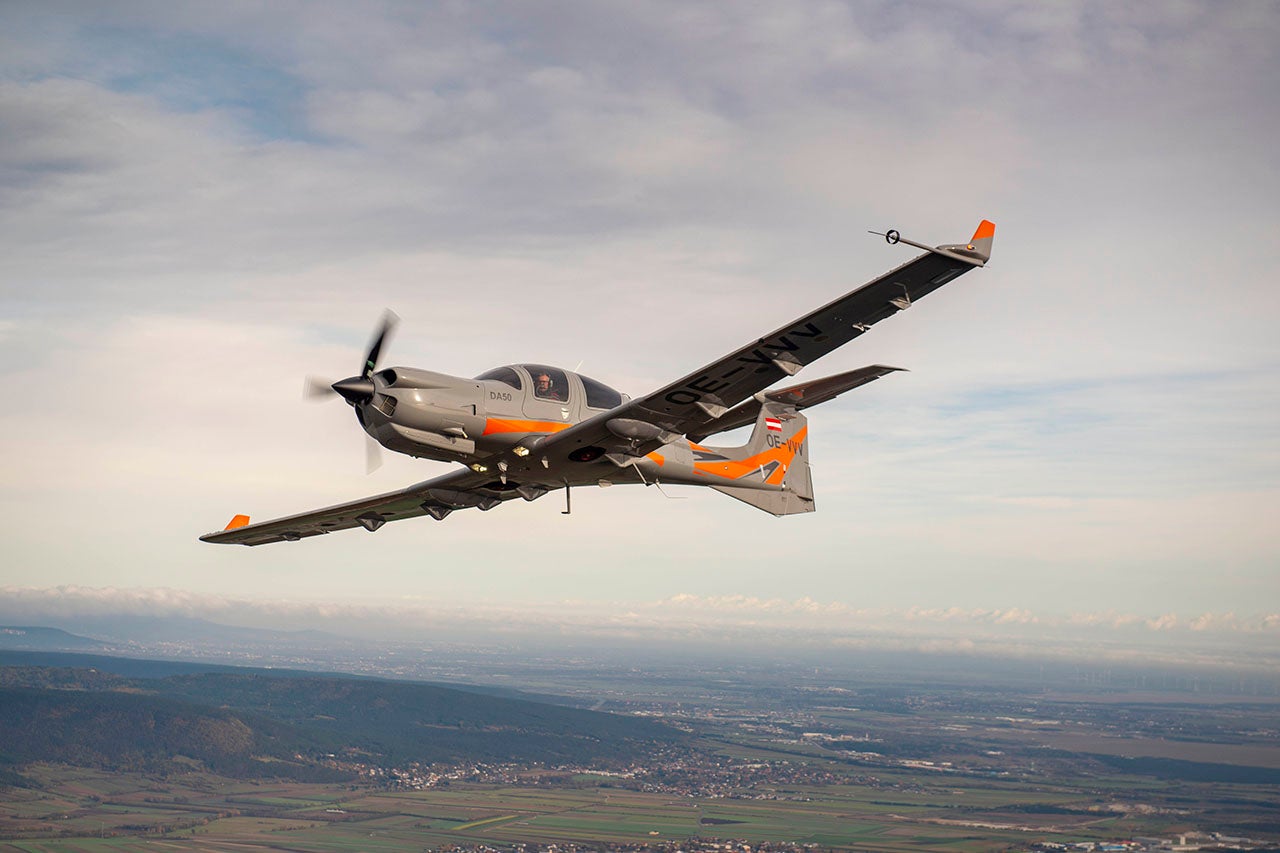 Diamond DA50