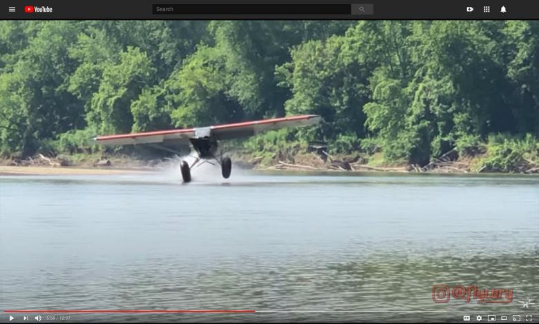 Video footage shows pilot Cory Robin hitting the water in his CubCrafters Carbon Cub.