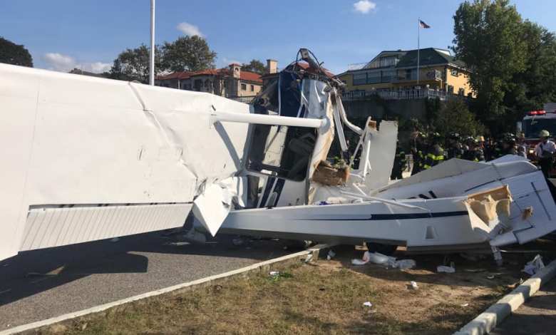 Seaplane Crash in New York