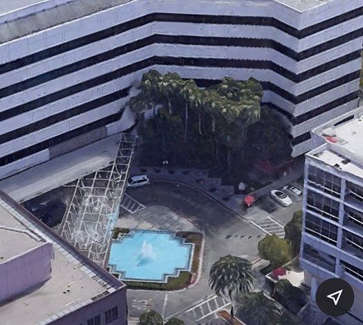 USC Keck Hospital in Los Angeles, the site of a helicopter crash on November 8, 2020. Photo via Google Earth