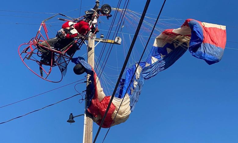 Santa caught in power lines. Photo courtesy of CHP ’ North Sacramento