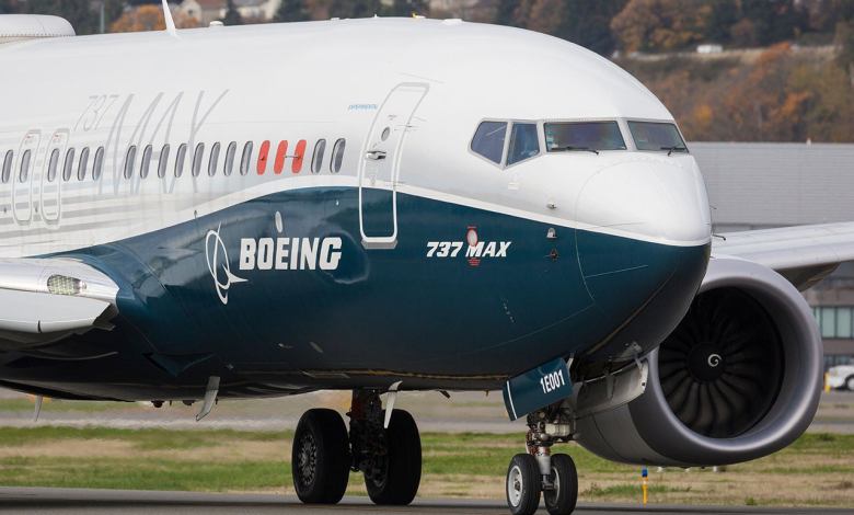 Boeing 737. Photo by BlueBarronPhoto/Shutterstock