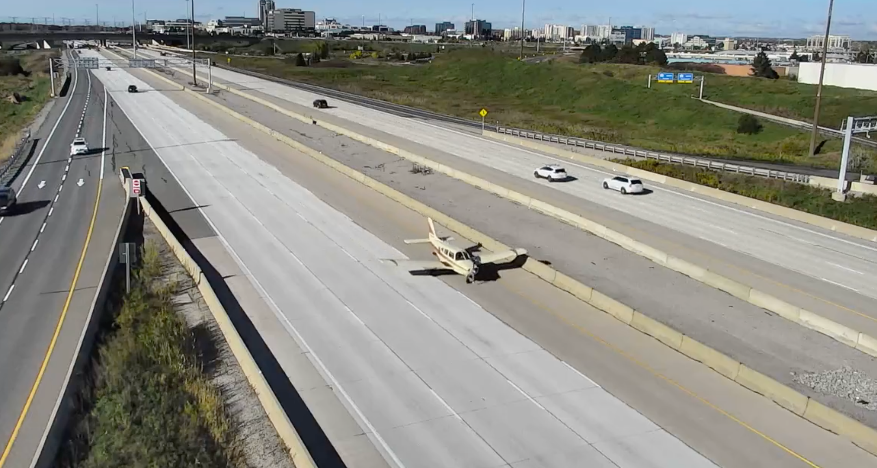 Piper Single Makes Emergency Landing On Ontario Freeway