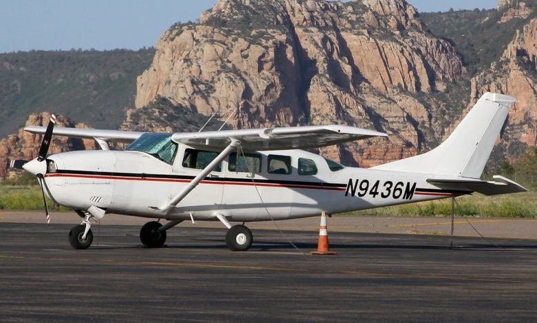 The Cessna 207 was a weird airplane that was super popular.