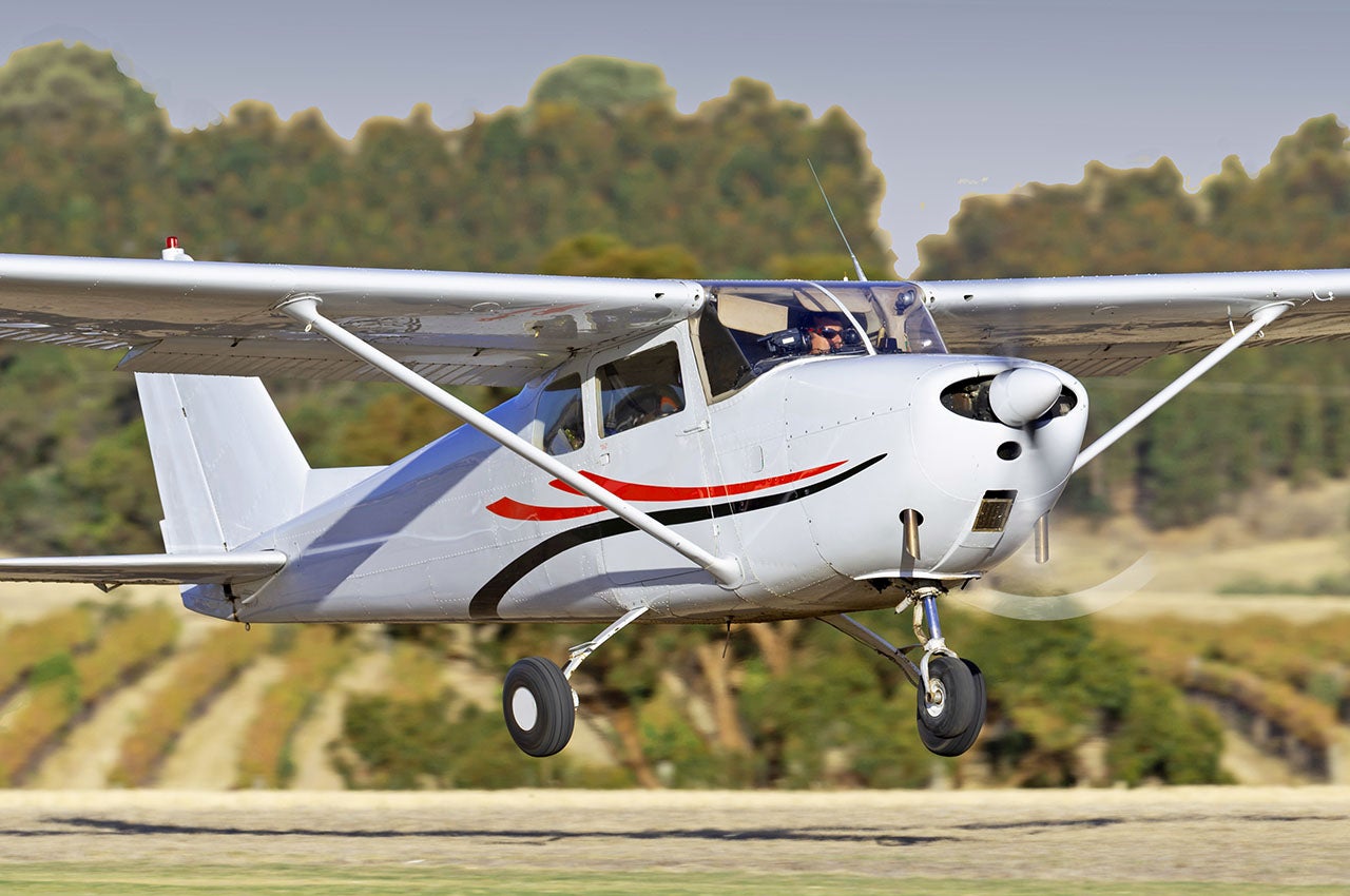 Cessna 172 taking off - Why A Pilot's Experience With A Plane Matters - Plane & Pilot