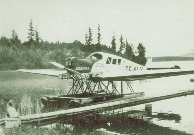 A vintage photograph of a Junkers F.13 on floats.
