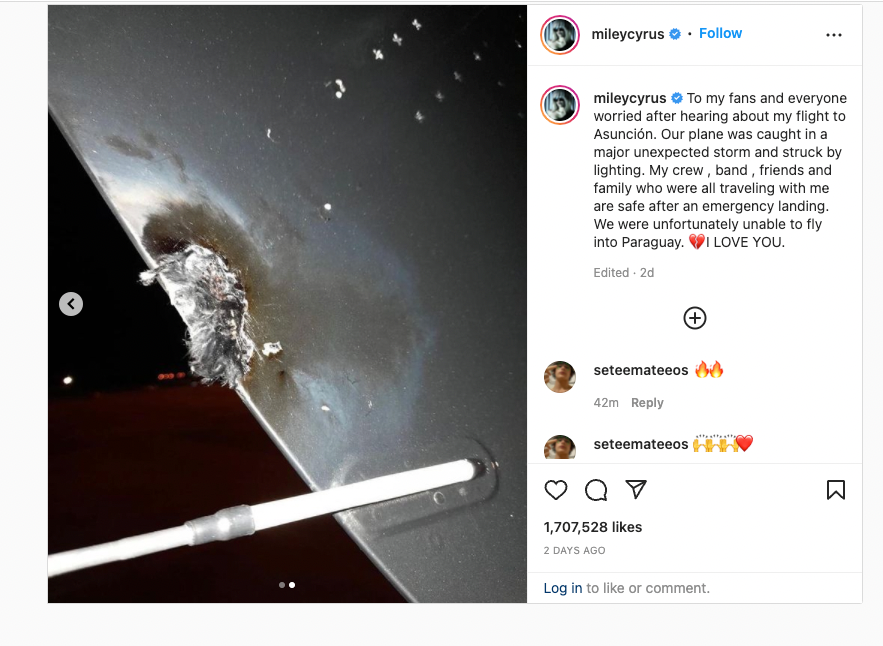 photo of the week: miley cyrus plane