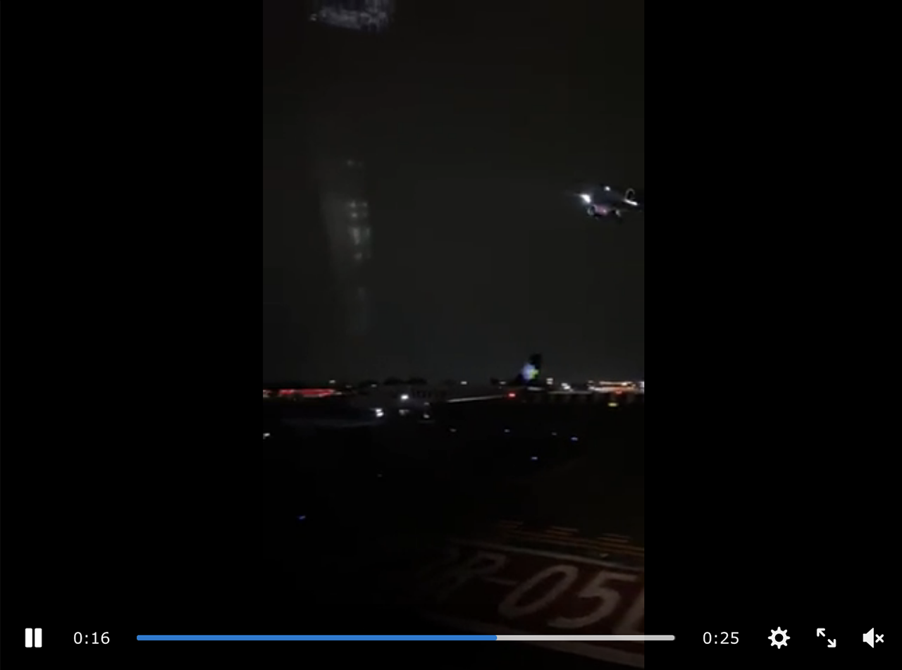 Near-Collision of Airliners In Mexico City?