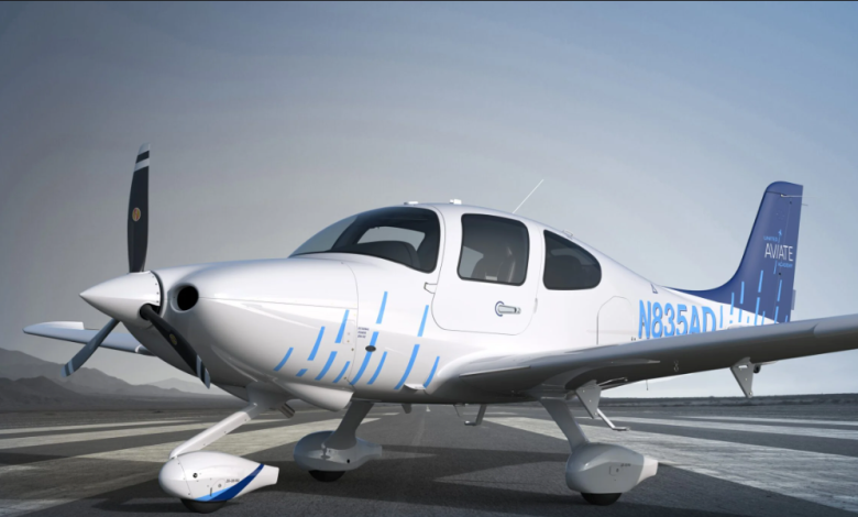 United Aviate Academy Receives First Cirrus Trainer