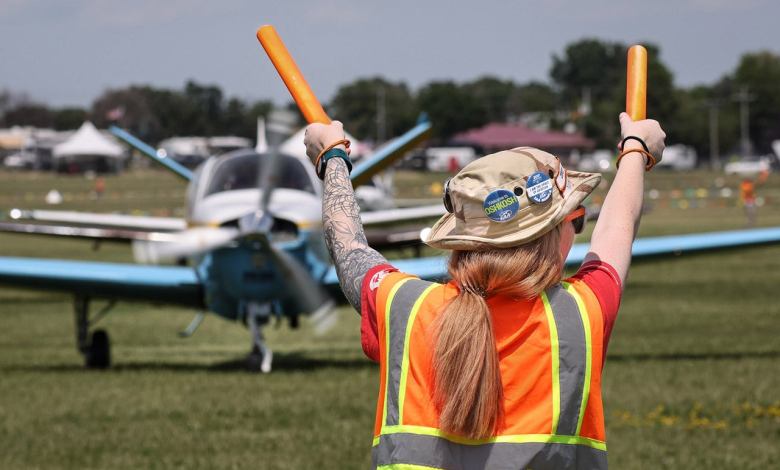 Parking the Bonanzas - Oshkosh AirVenture 2022 Monday