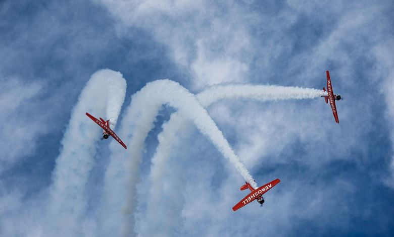 Aeroshell Team - Oshkosh AirVenture Tuesday 2022