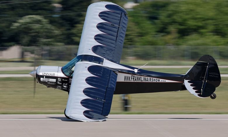 Kyle Frankliin Cub is wild aerobatic performance.