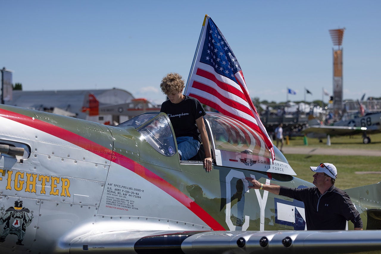 Oshkosh AirVenture Tuesday 2022