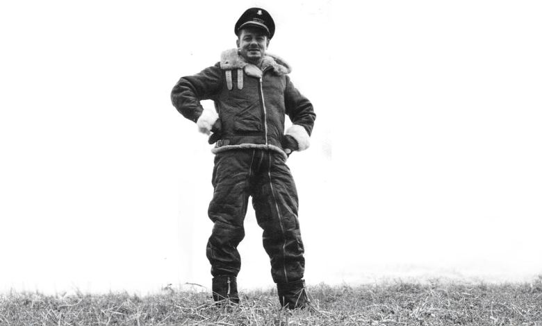 Ernest Gann [Image: public domain]