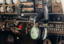 Headset on a yoke