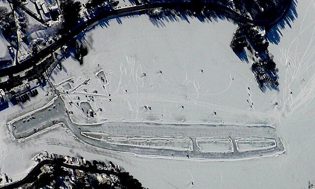 Alton Bay Seaplane Base and Ice Runway. [Credit: Wikimedia Commons]