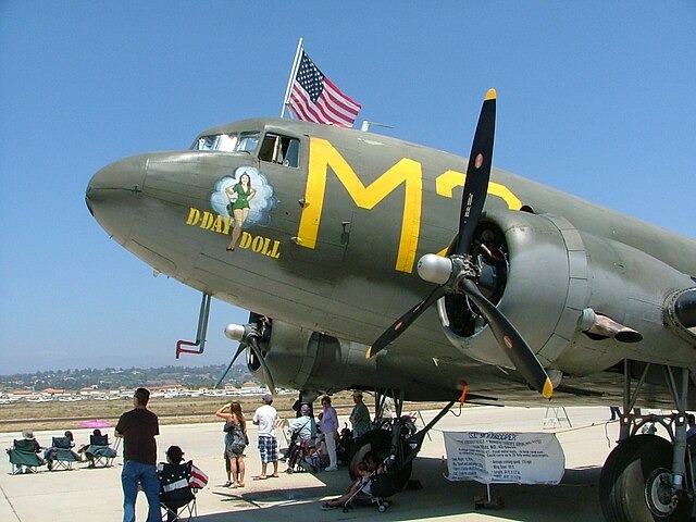 A Douglas C-53c Sky Trooper at the 2008 Camarillo AirShow [Credit: Wikimedia Commons]