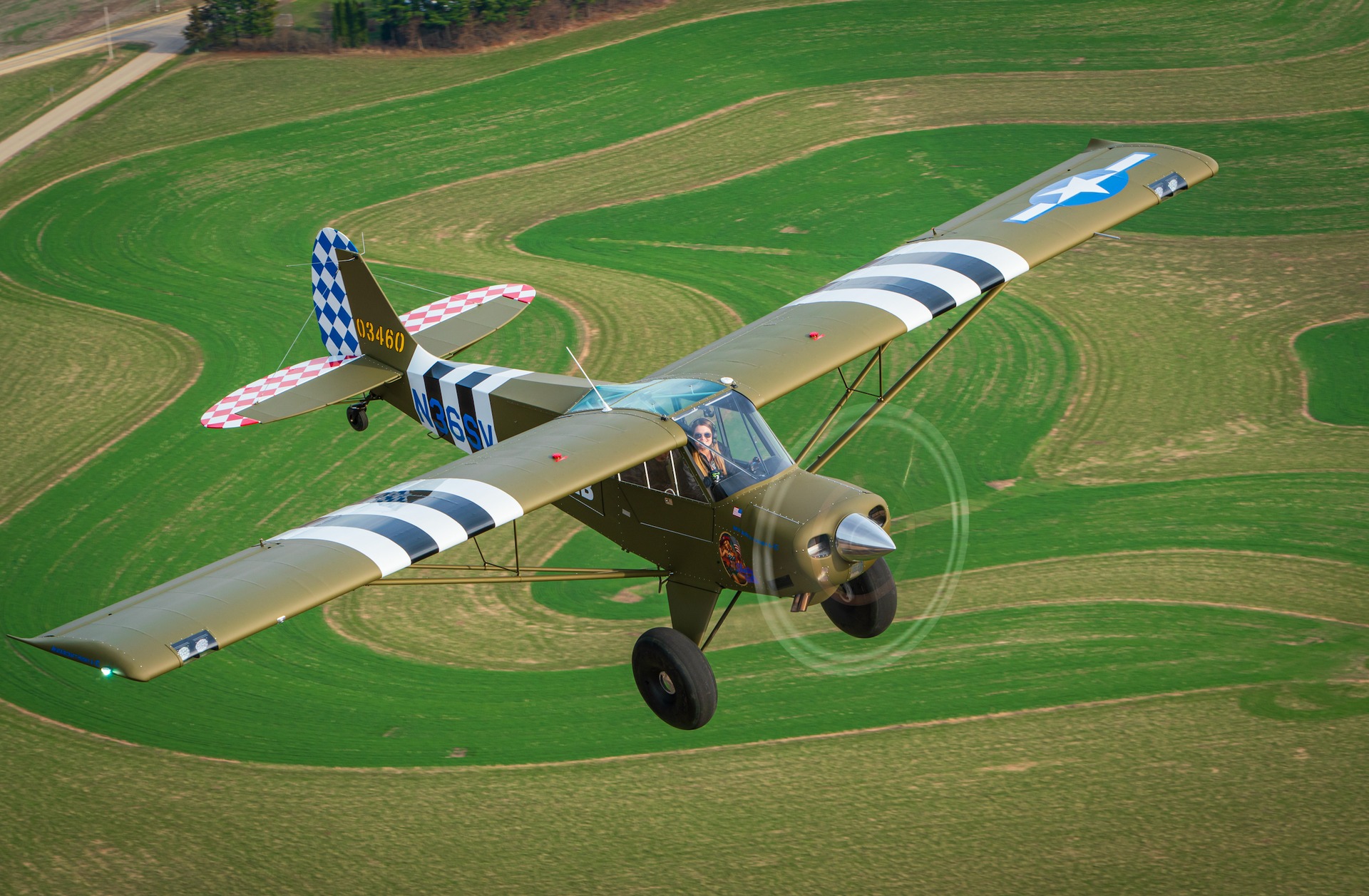 This Aviat Husky A-1C fits into almost any environment, and is especially at home on a farm strip. [Credit: Jim Stevenson]