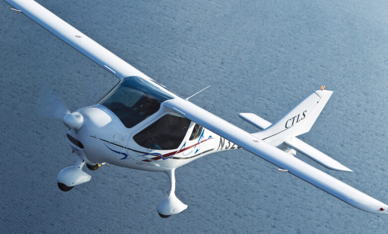 [Credit: Frank Ayers]